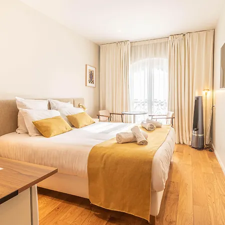 La Maison De Blanche Πανσιόν