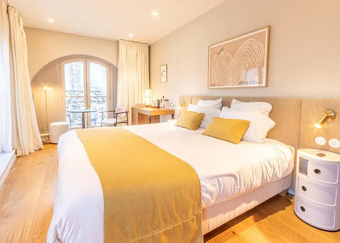 La Maison De Blanche